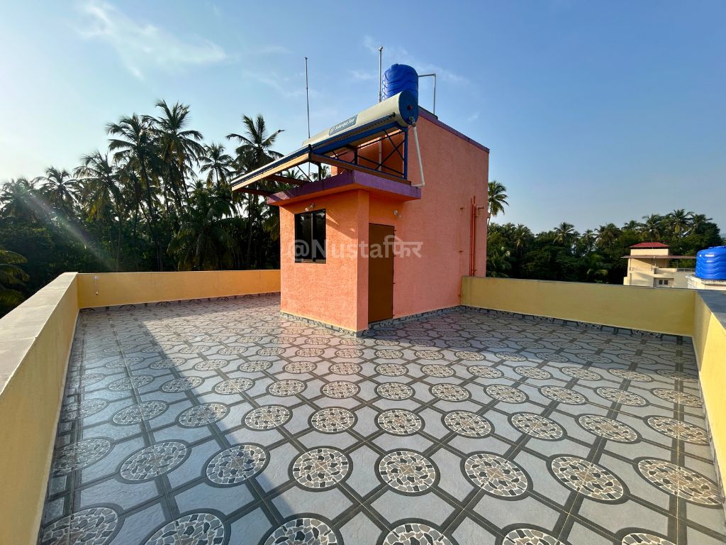 Rooftop Open Terrace & Coconut Canopy Panorama